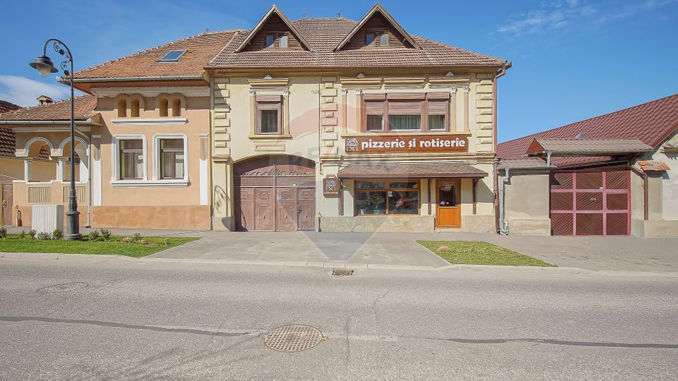 Casă cu 7 Camere + Spațiu Comercial, Oportunitate Rară, Comision 0%