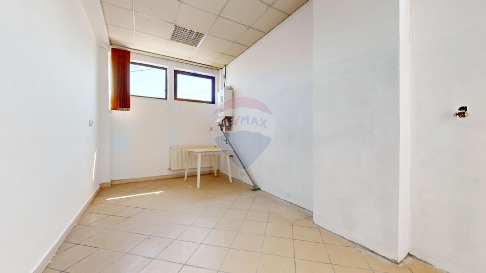 289sq.m Office Space for rent, Bartolomeu area