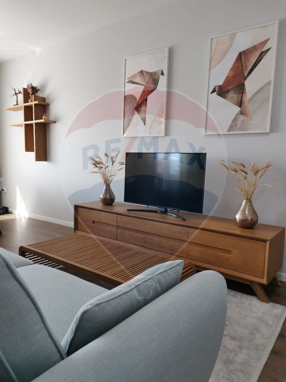 Apartament cu 2 camere de închiriat în zona Dambul Rotund