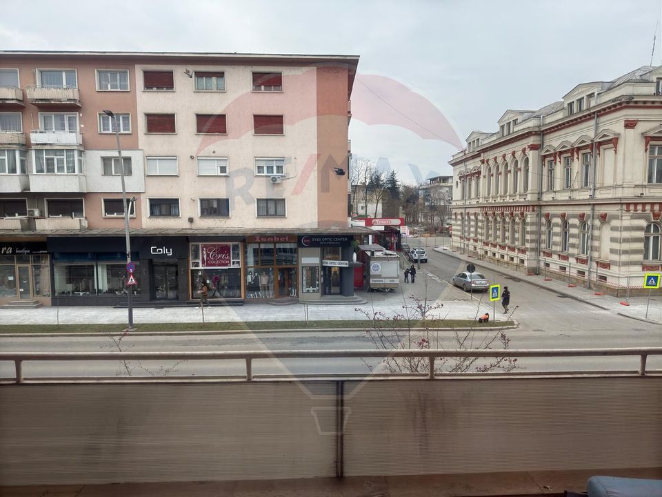 3 room Apartment for rent, Ultracentral area