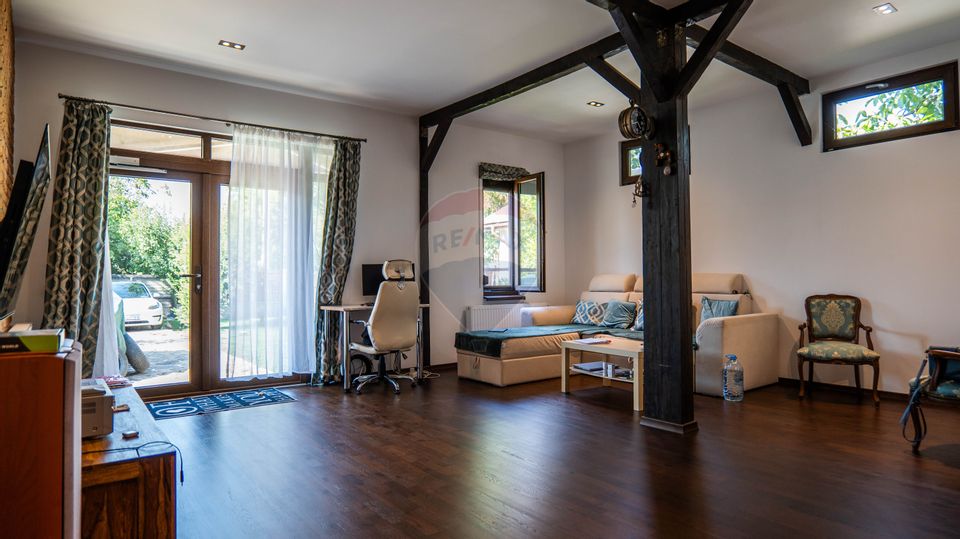 4 room House / Villa for sale