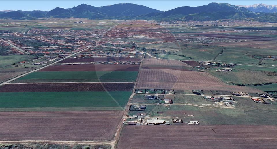 733mp gata de construit/Sanpetru/Front la 3 strazi/Utilitati | Brasov