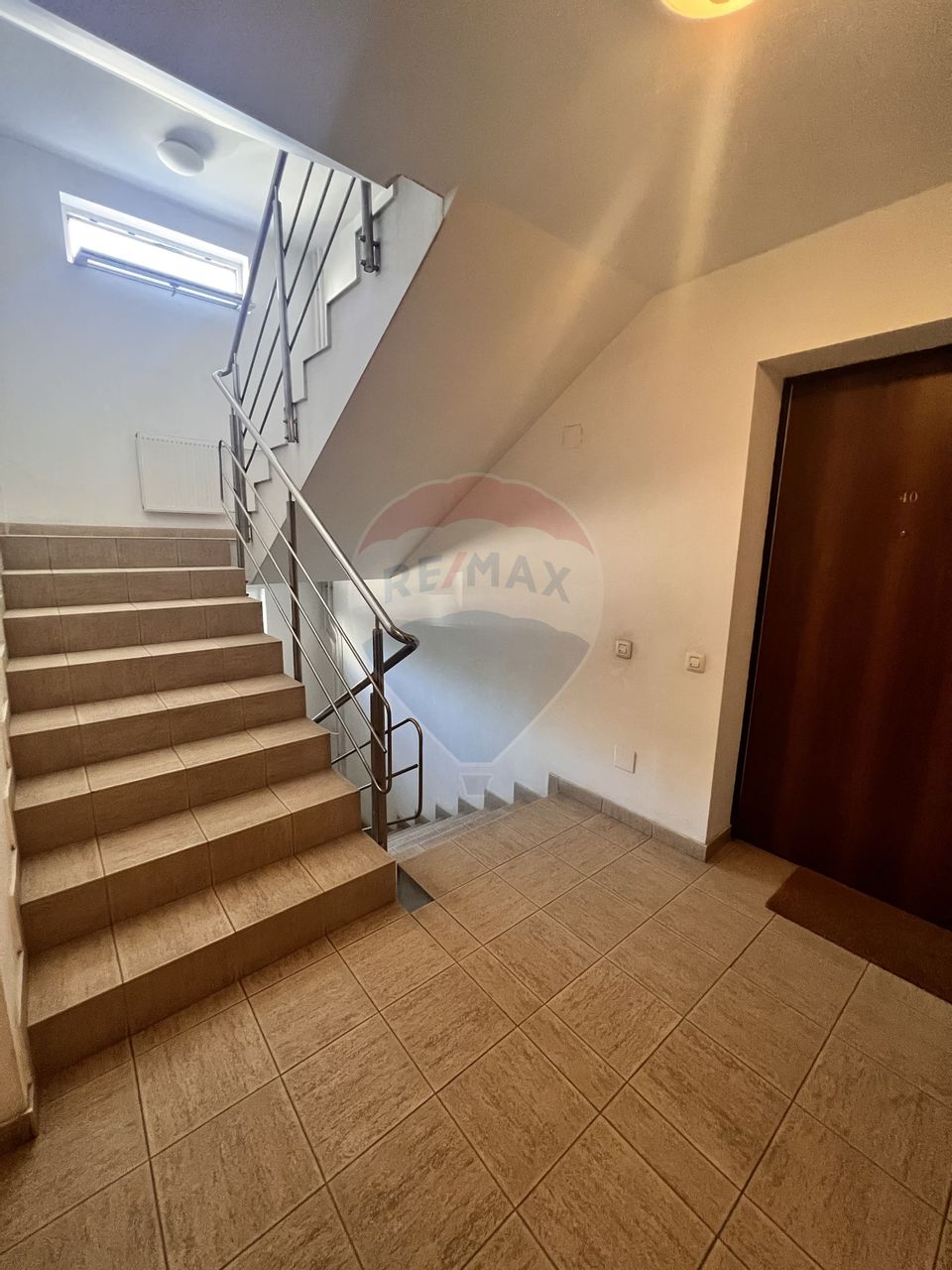 Apartament 3 camere de închiriat în zona Vitan | Vedere superba |