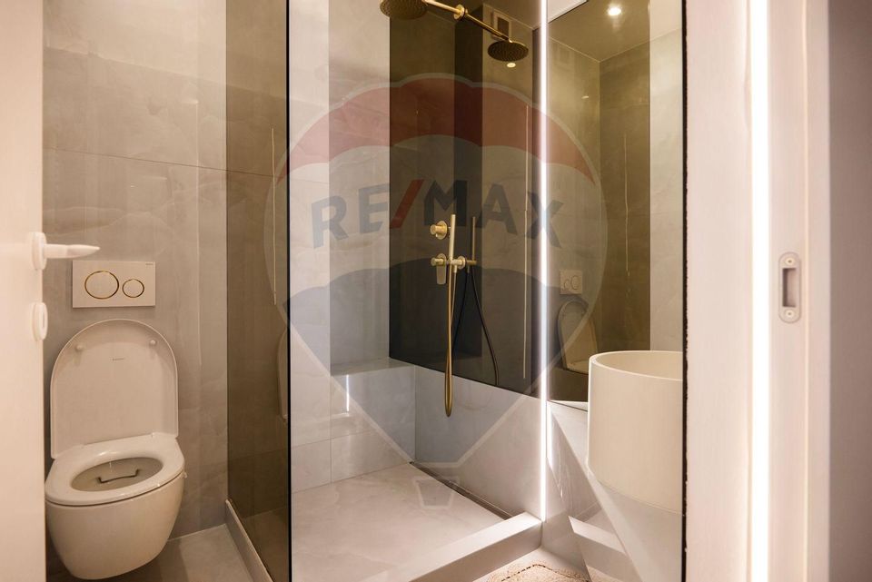 3 room Apartment for rent, Pipera area