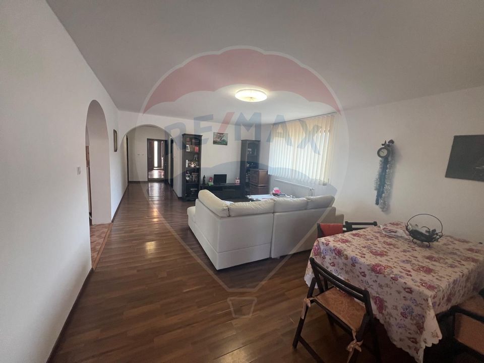 Casă / Vilă Maruntisu - Patarlagele Buzau
