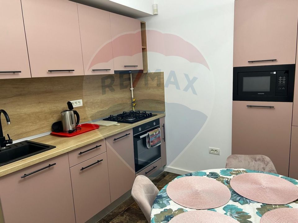 Apartament cu 2 camere de închiriat  lux  central zona Casa de Cultura