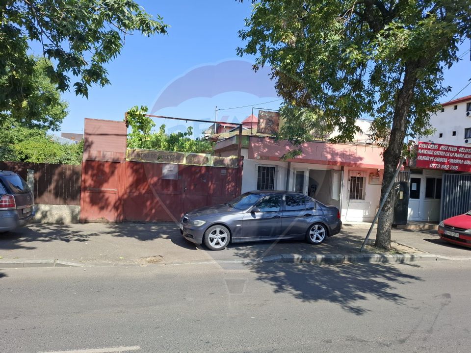 De vanzare teren cu potențial pentru dezvoltare imobiliară