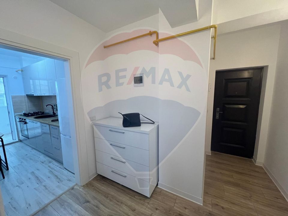 Apartament 1 camera Comisia Centrala