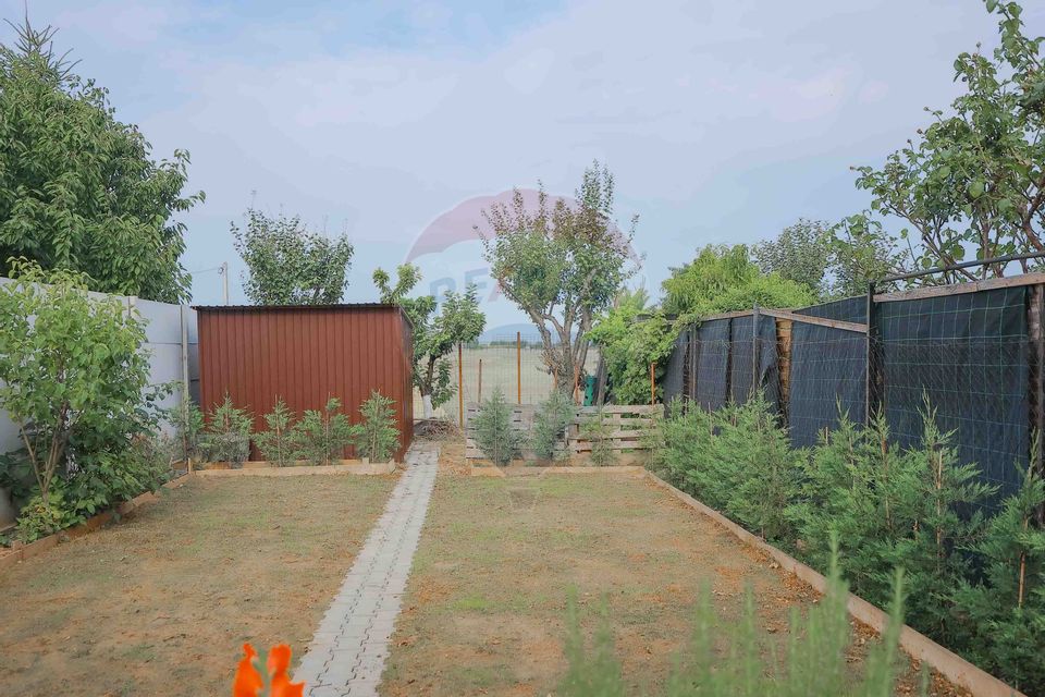 De vânzare – casă cu 3 camere, Biharia, Cartierul Nou