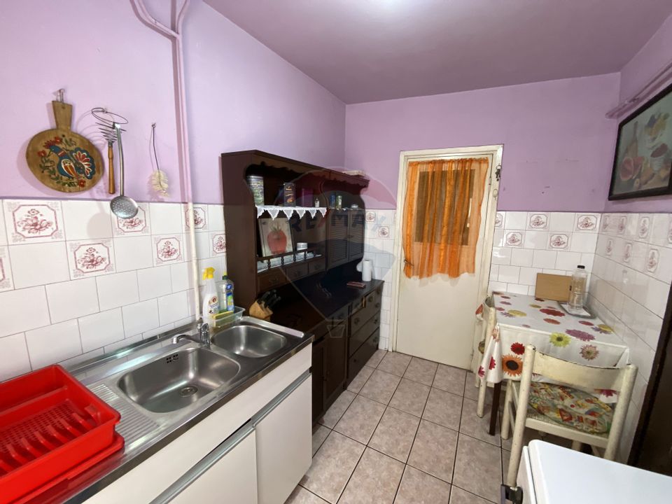 Apartament cu 3 camere