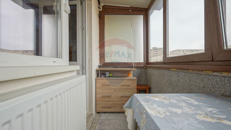 COMISION 0% | Apartament cu 3 camere | Decomandat | Tractorul Cerna |