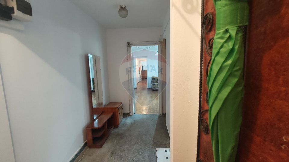 Apartament de vânzare 3 camere, etaj 1 , Manastur!