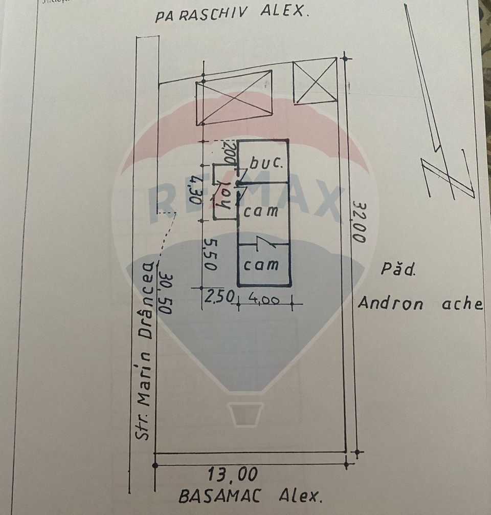 Teren 299.96mp Voluntari, casa 70 mp demolabila/renovabila