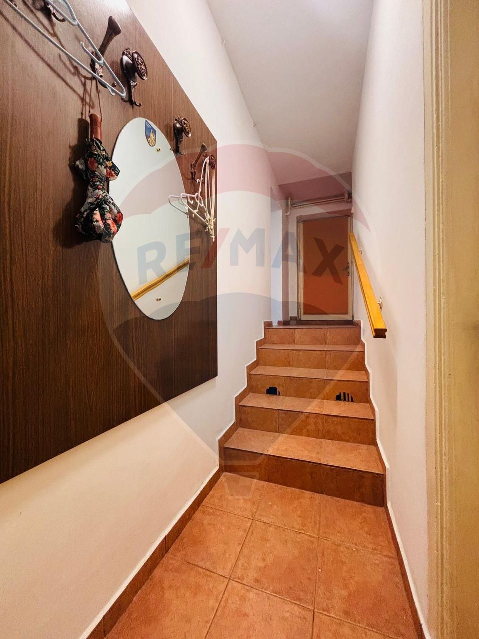 50sq.m Office Space for rent, Central area