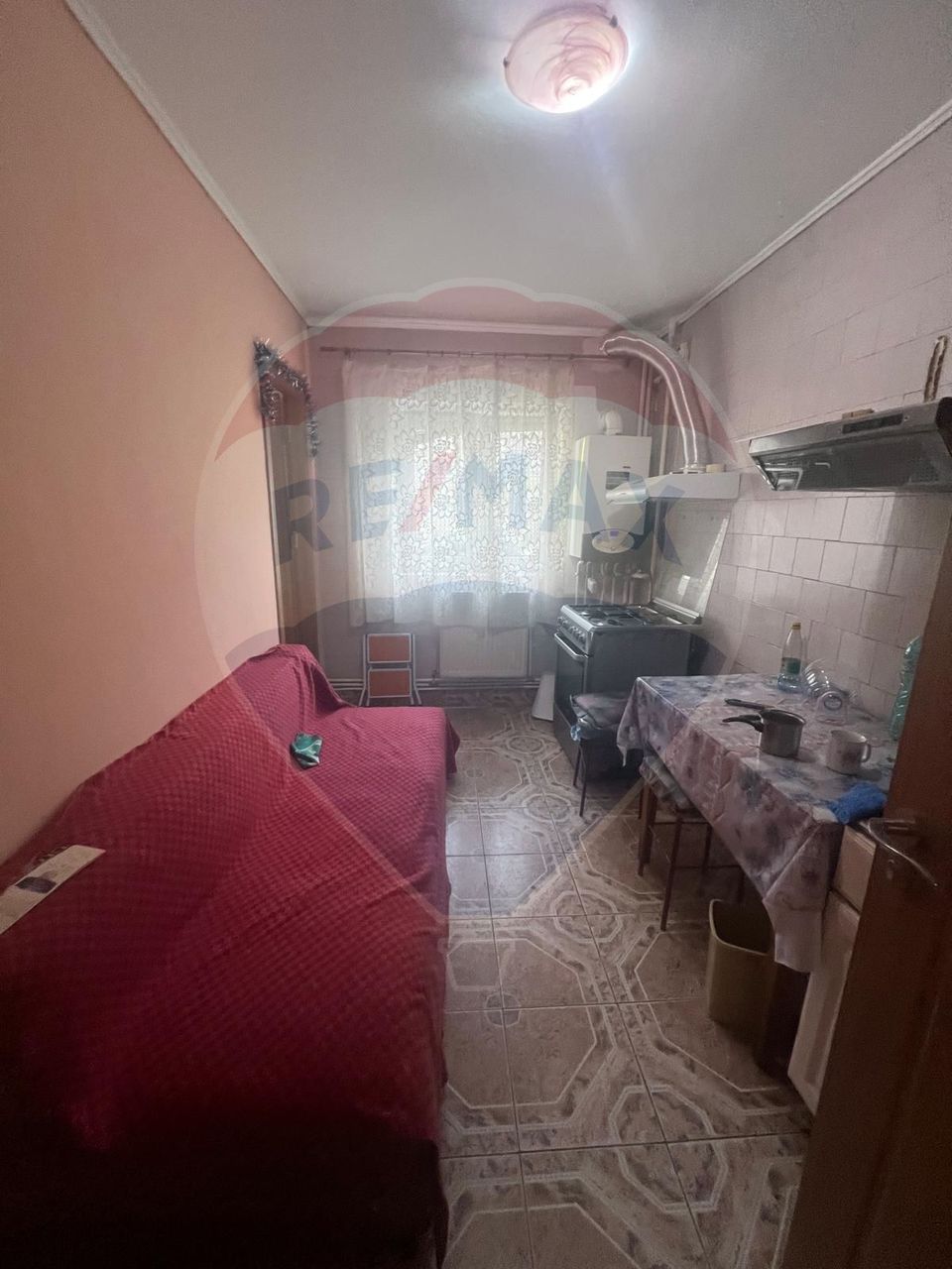 Apartament 2 camere de inchiriat zona pietii