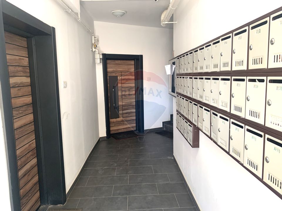 Apartament 3 camere de vanzare Militari, metrou Pacii