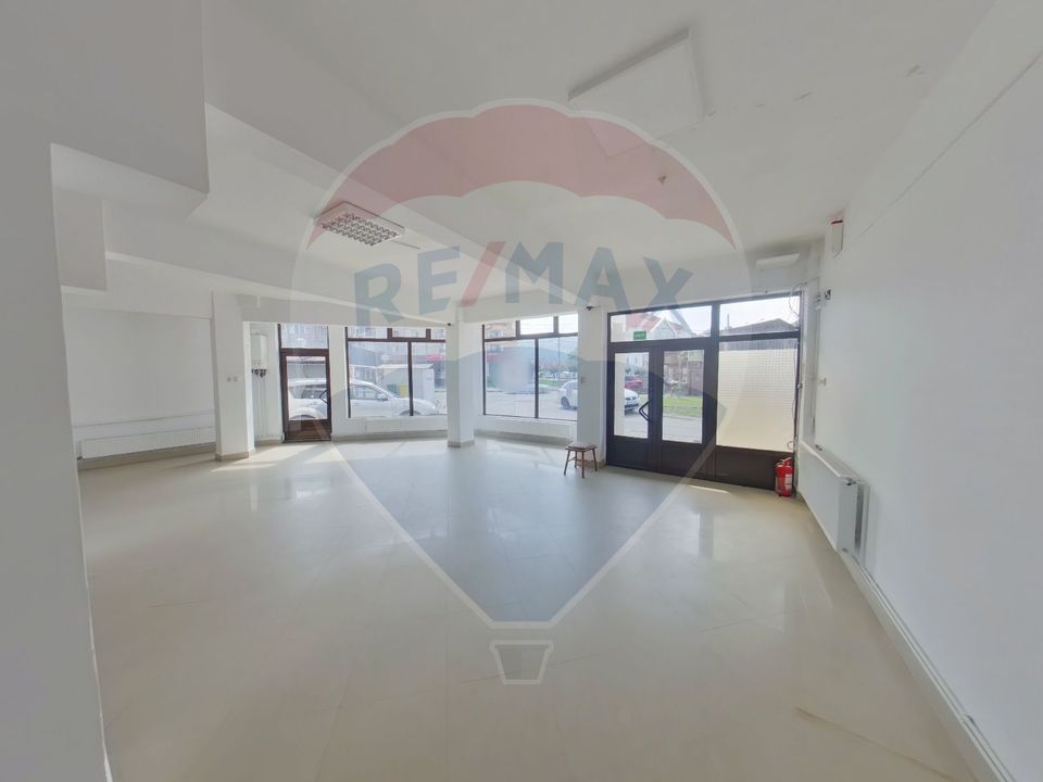 Spațiu comercial de 140mp de închiriat în zona centrală