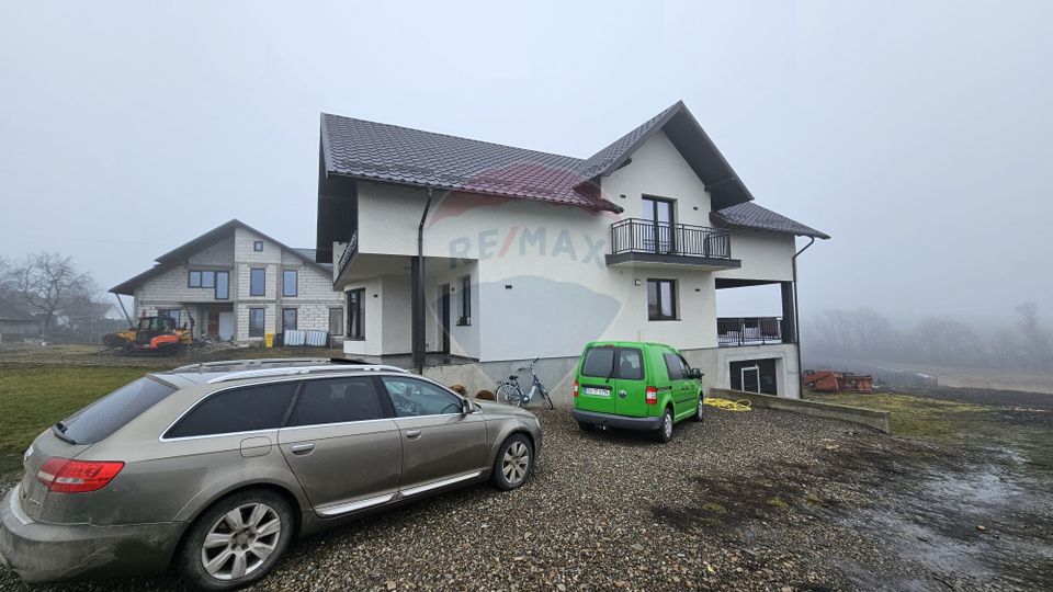 Casă / Vilă de lux, Moara Nica, Suceava