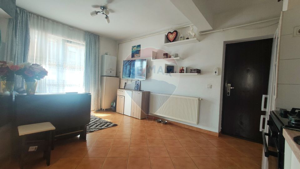 Apartament cochet de 1 cameră + dormitor pe strada Porii, Florești