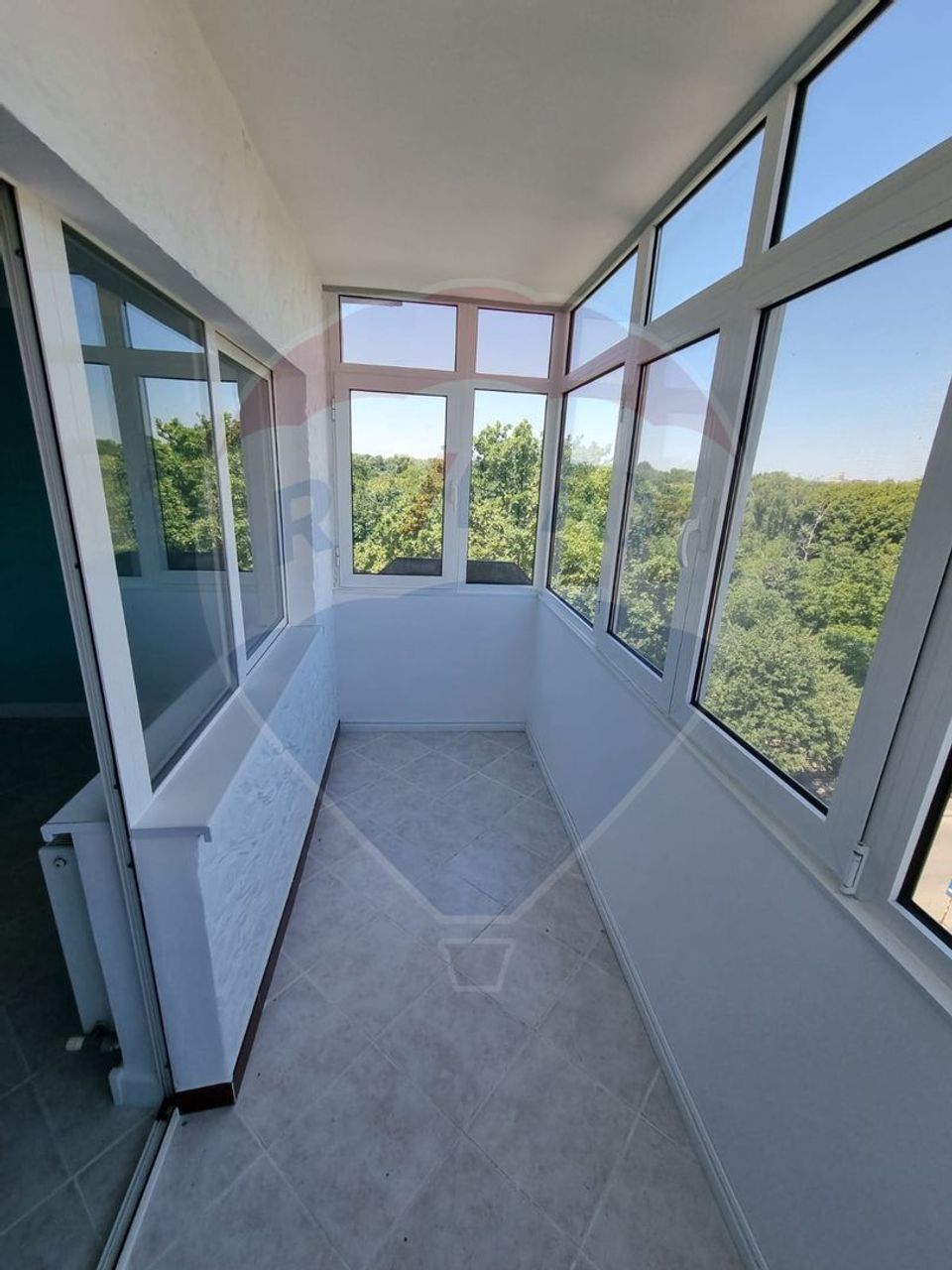 Apartament 2 camere- lângă Parcul Tineretului