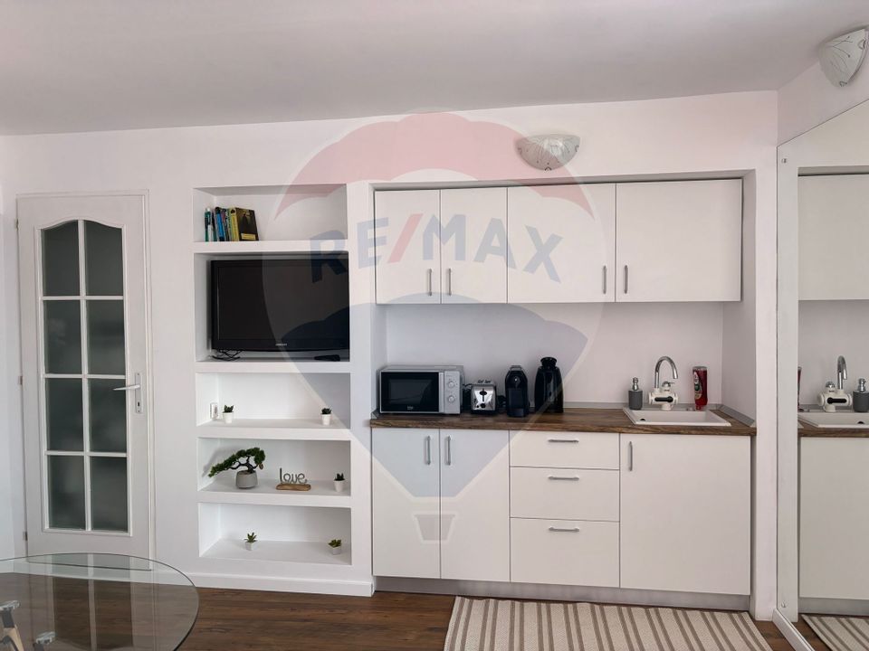 Apartament ultracentral de închiriat