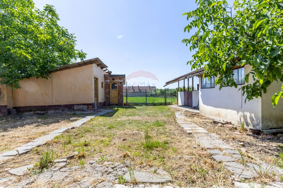 Casă de vânzare, în localitatea Turnu, fara comision