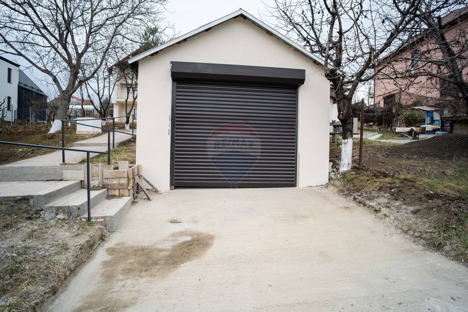 5 room House / Villa for sale
