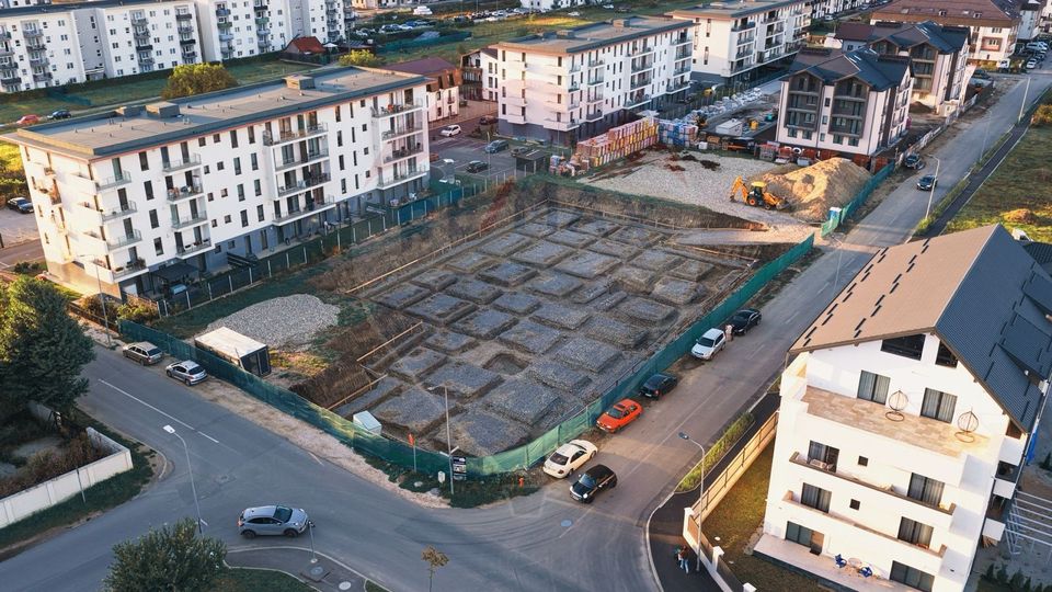 3 room Apartment for sale, Tractorul area