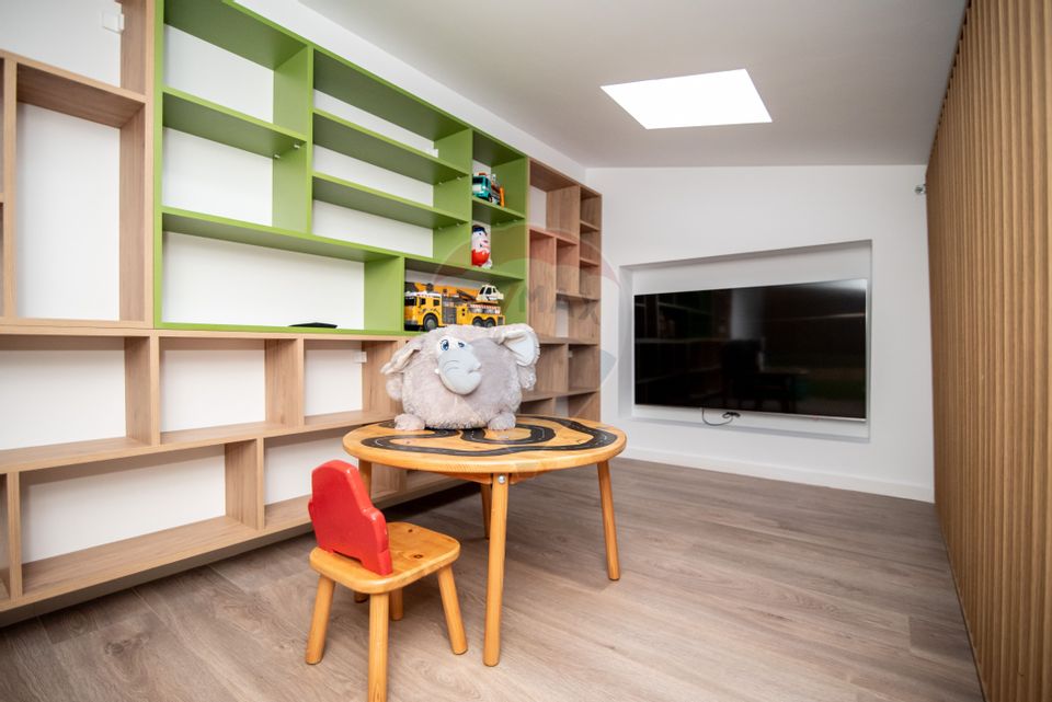 Apartament cu 4 camere de închiriat în zona Herastrau