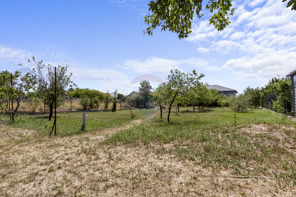 7 room House / Villa for sale, Sannicolau Mic area