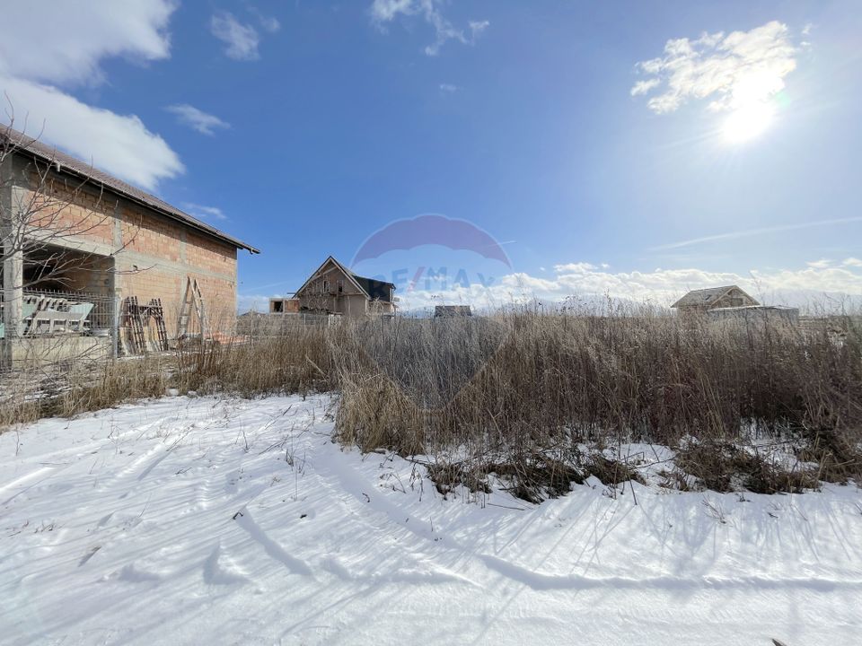 Land 458sqm Harman / Strada George Bacovia