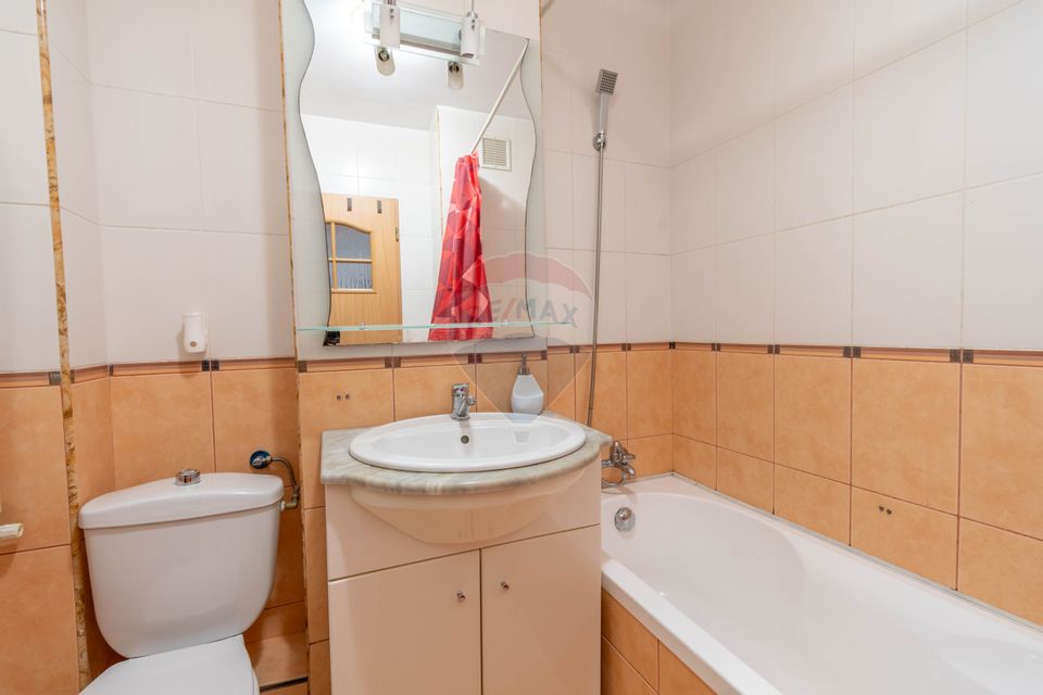 Apartament 3 camere de vanzare, Marasti