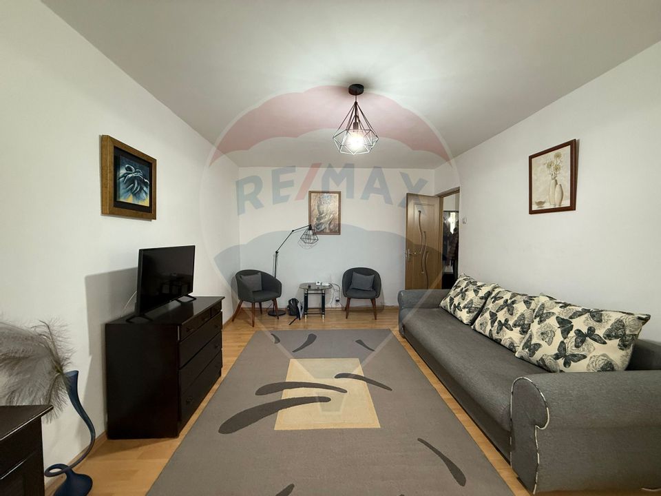 Apartament cu 2 camere de închiriat în zona 1 Mai