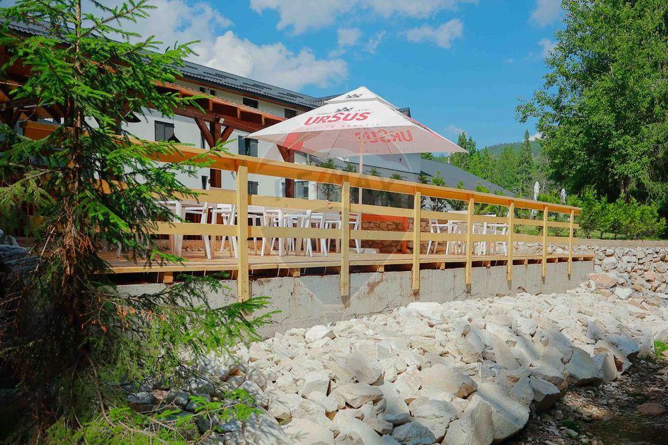 Hotel-Spa-Restaurant nou de Vânzare, 26 Camere, în Padiș,