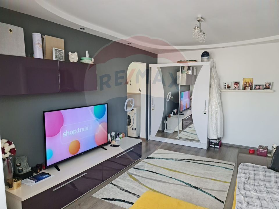 Apartament cu 2 camere de vânzare în zona Mioritei