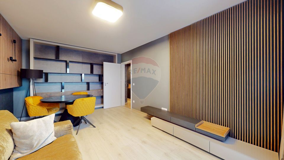 3 room Apartment for sale, Tractorul area