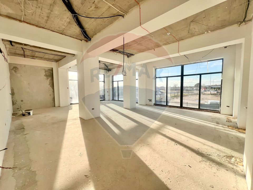 171sq.m Commercial Space for sale, Universitatii area