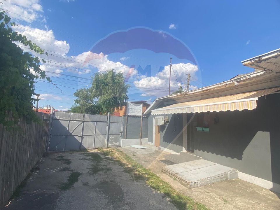 5 room House / Villa for sale, Central area