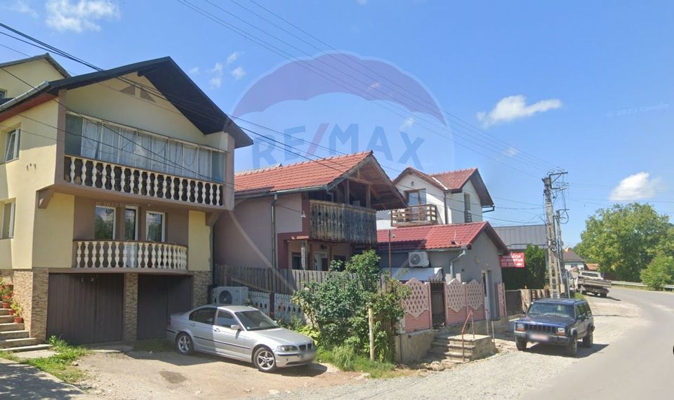 Casă si spațiu comercial funcțional, Sălicea.Investiție.Randament bun