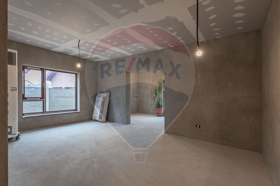 Casă / Vilă cu 3 camere de vânzare