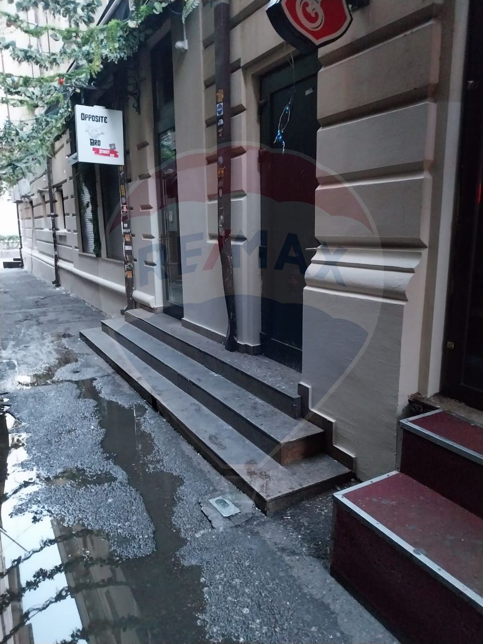 100sq.m Commercial Space for rent, Lipscani area