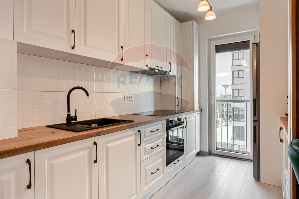 Apartament modern 3 camere, cu parcare, de închiriat la Adora Park