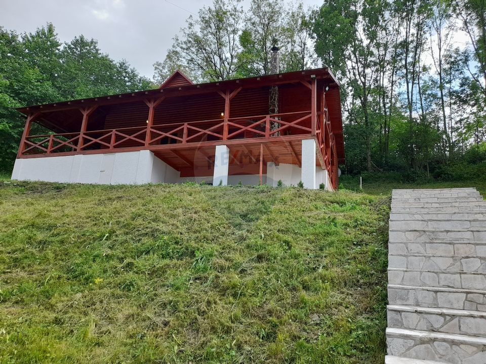 5 room House / Villa for sale