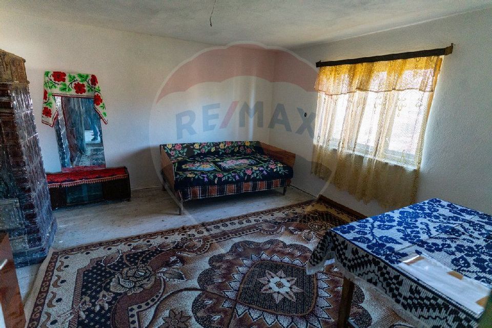 Casă / Vilă cu 4 camere de vânzare