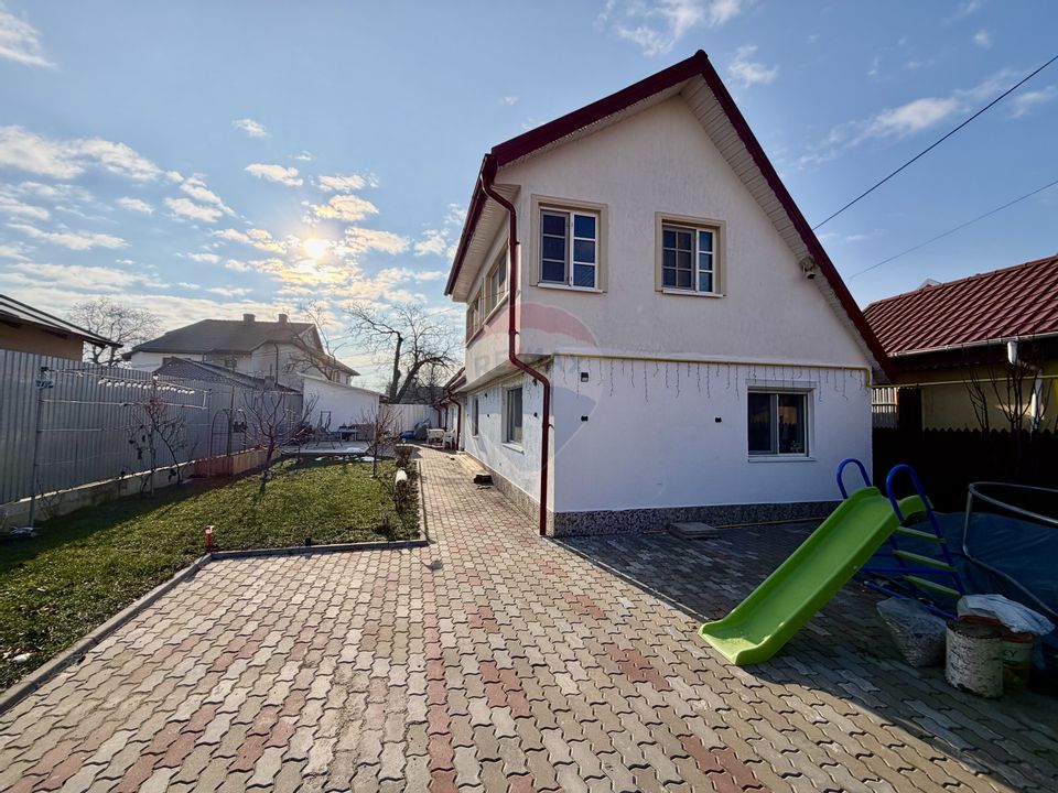 4 room House / Villa for sale, Central area