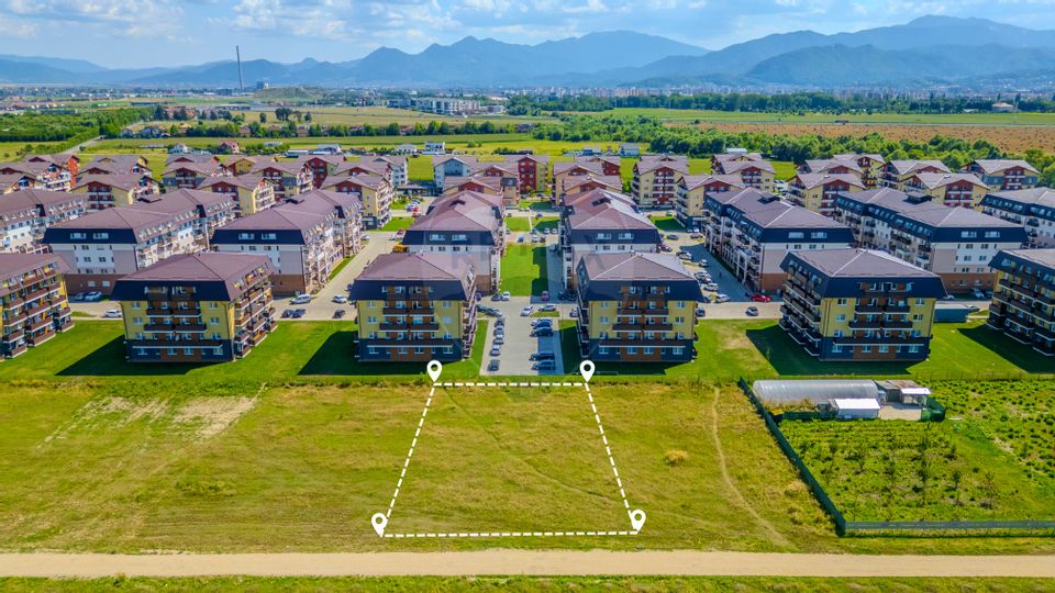 Land 1,276sqm Sanpetru / Strada drumul cu plopi