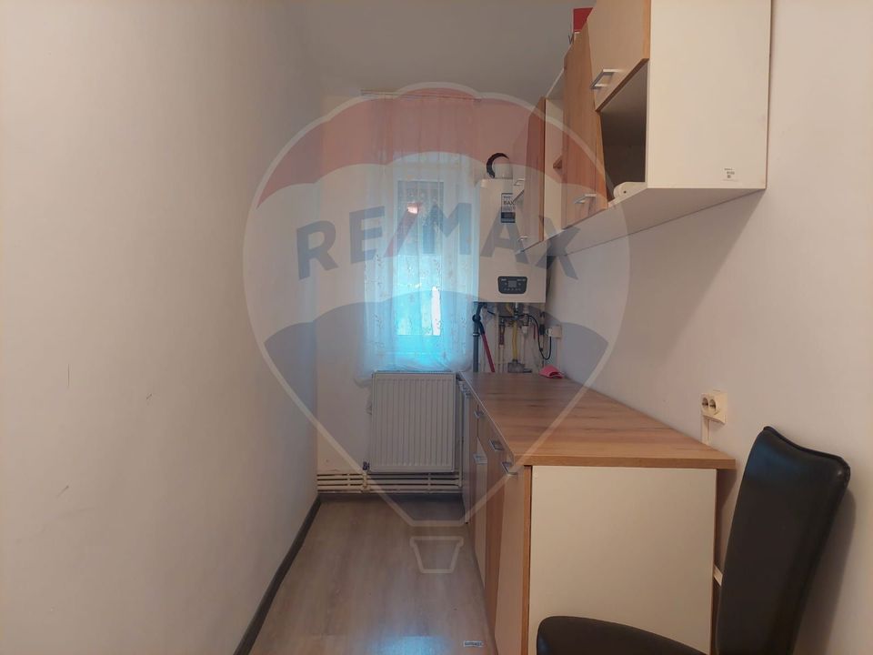 Apartament cu 2 camere de inchiriat in Moinesti