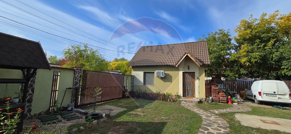 Casă la gri P+M cu anexă – oportunitate unică în Chișineu-Criș!