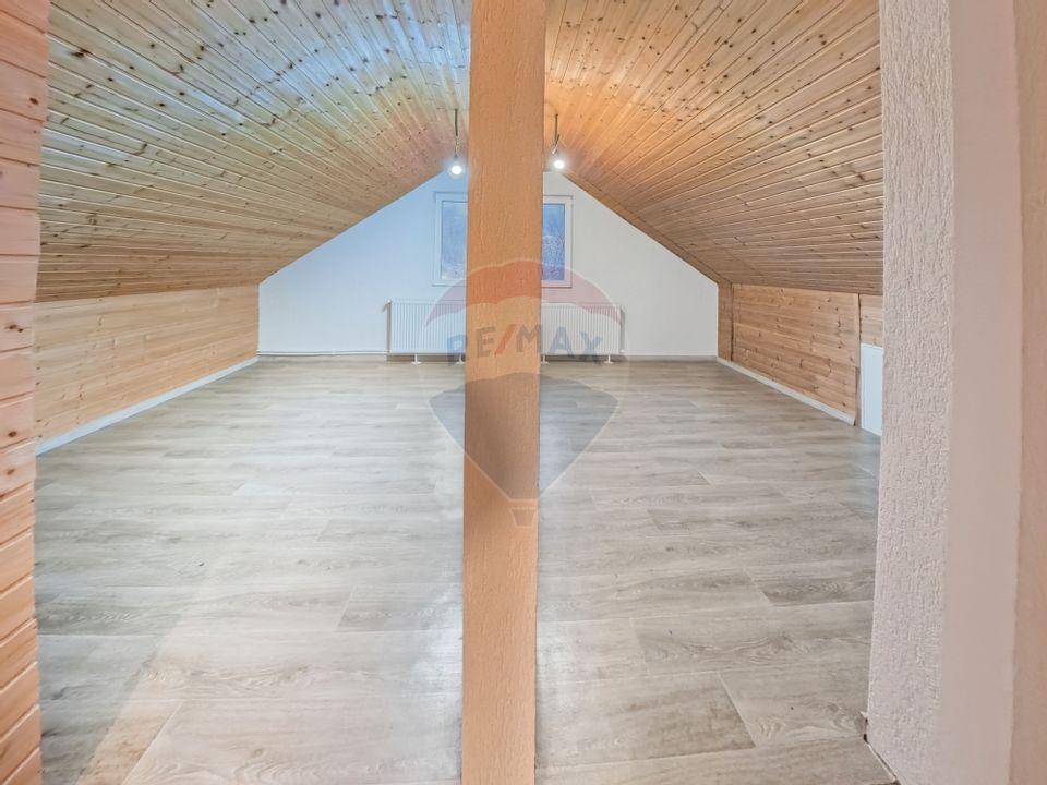 5 room House / Villa for sale