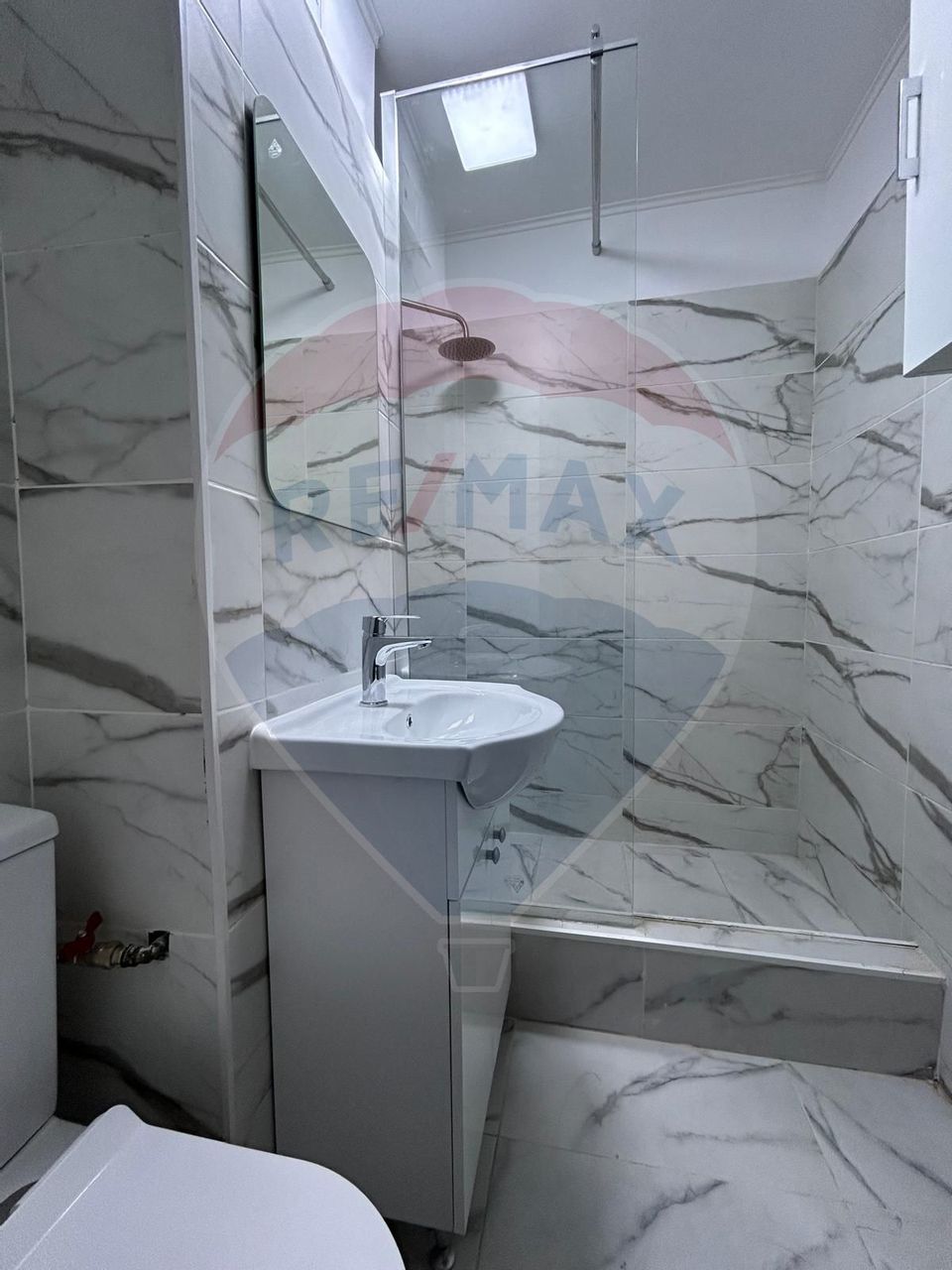 Vanzare Apartament 2 camere Renovat 2025 Piata Victoriei